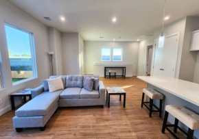 Modern & Affordable Houston Stay